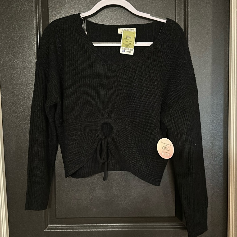 black cropped sweater